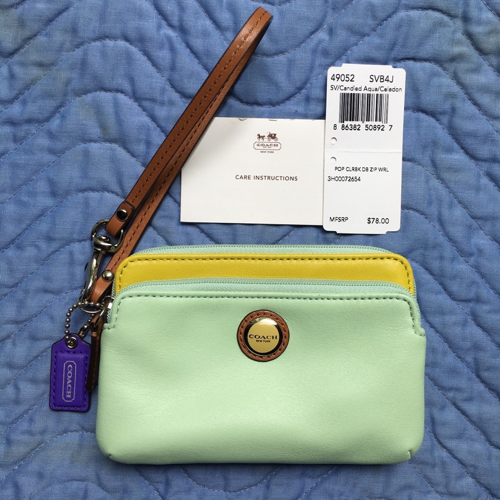 ❌SOLD❌ Coach Poppy Colorblock Double-Zip Wristlet